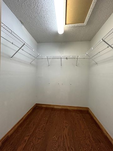 2601 Norwood Lane, Arlington, TX 76013