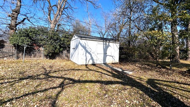 2601 Norwood Lane, Arlington, TX 76013