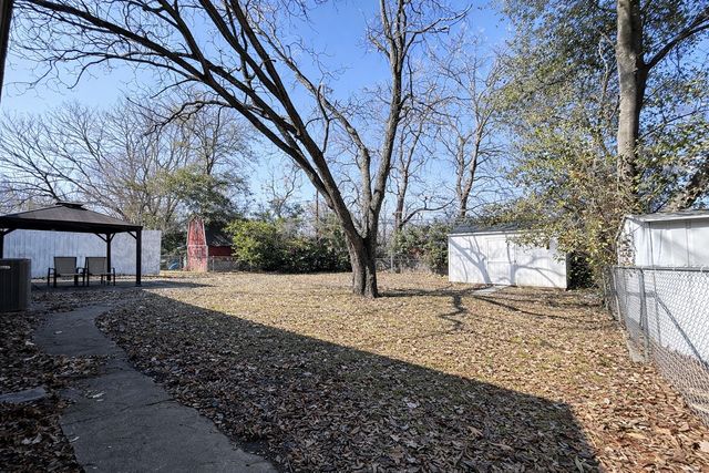 2601 Norwood Lane, Arlington, TX 76013