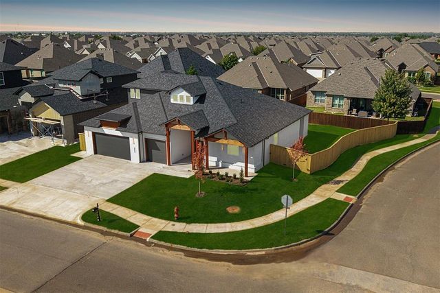 6301 NW 154th Terrace, Edmond, OK 73013