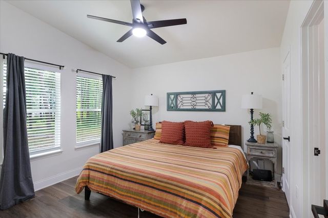 299 Southshore Drive, Lone Star, TX 75668