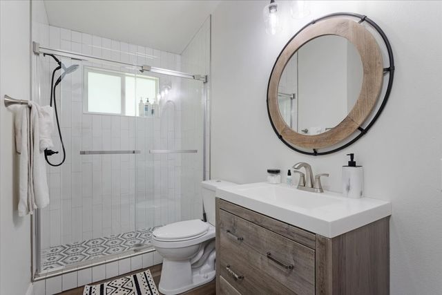 299 Southshore Drive, Lone Star, TX 75668