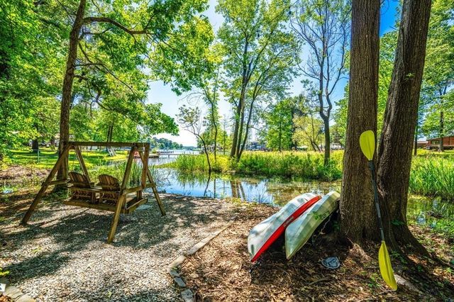 299 Southshore Drive, Lone Star, TX 75668