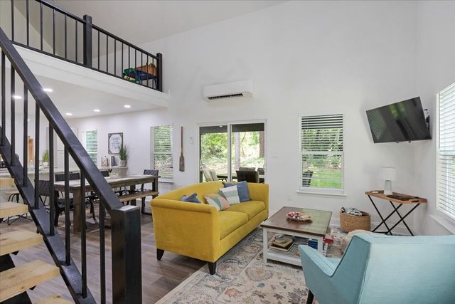 299 Southshore Drive, Lone Star, TX 75668