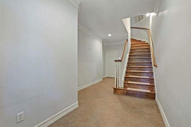 2808 N Hall Street, Dallas, TX 75204