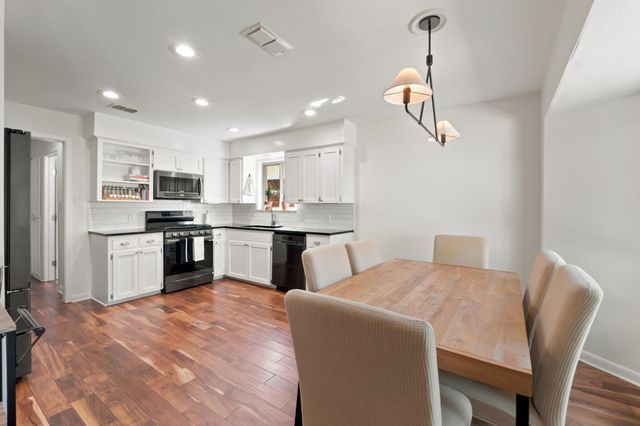 6504 Sunnysky WAY, Austin, TX 78745