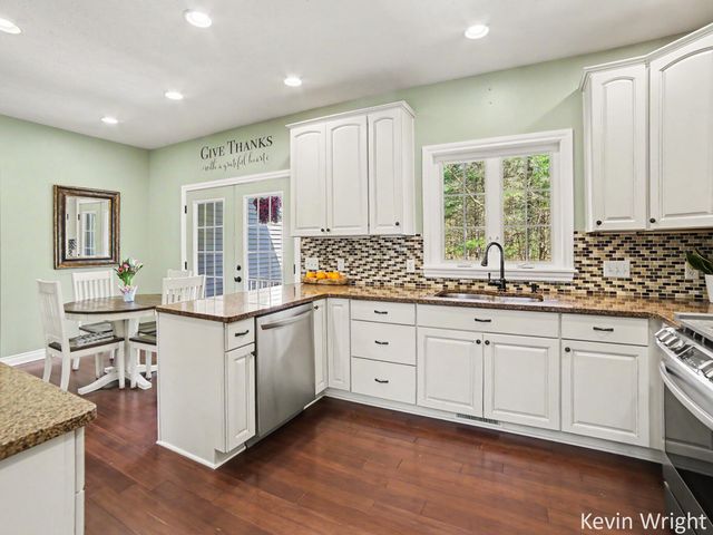 1492 Crystal Lake Road, Whitehall, MI 49461