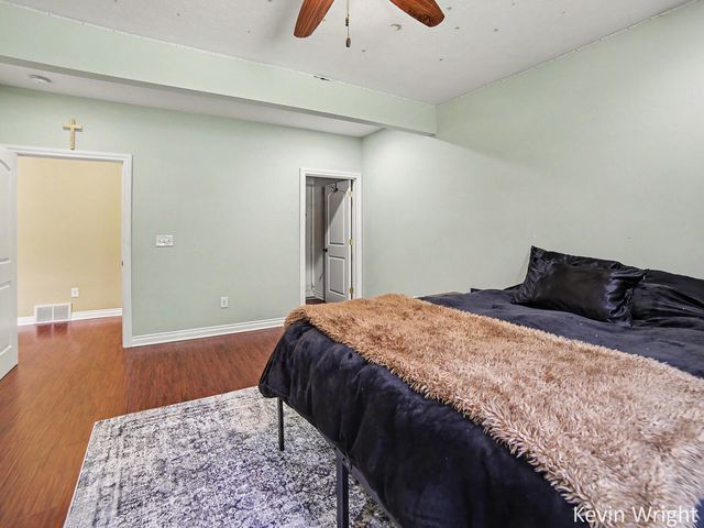 1492 Crystal Lake Road, Whitehall, MI 49461