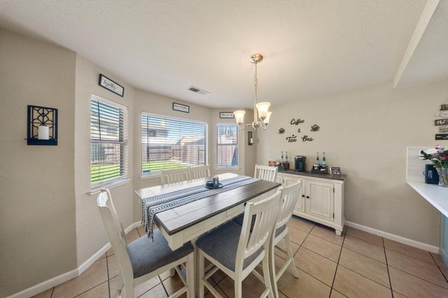 1821 Walpole Dr, Modesto, CA 95358