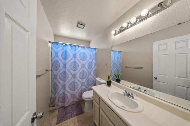 1821 Walpole Dr, Modesto, CA 95358