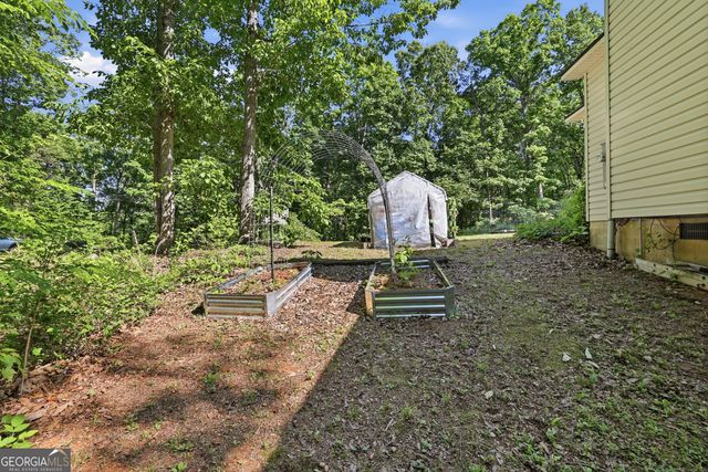 55 Deavours Lane, Cleveland, GA 30528