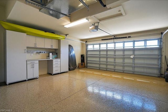 8260 Venetian Pointe DR, Fort Myers, FL 33908