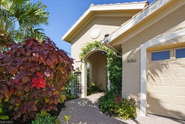 8260 Venetian Pointe DR, Fort Myers, FL 33908