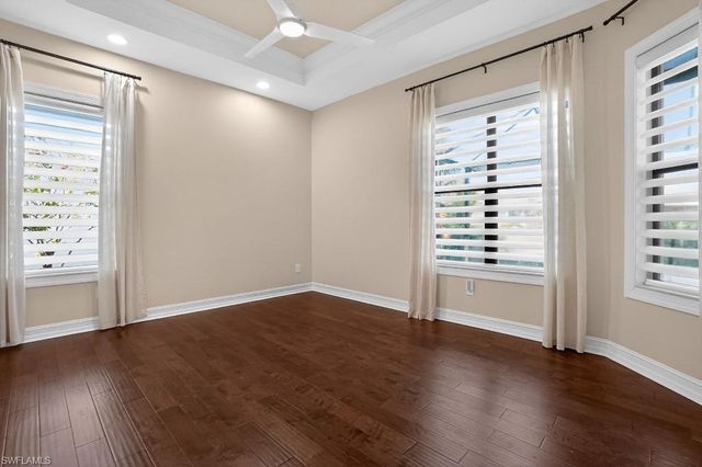 8260 Venetian Pointe DR, Fort Myers, FL 33908