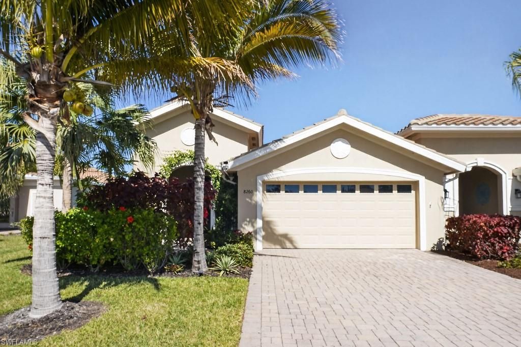 8260 Venetian Pointe DR, Fort Myers, FL 33908