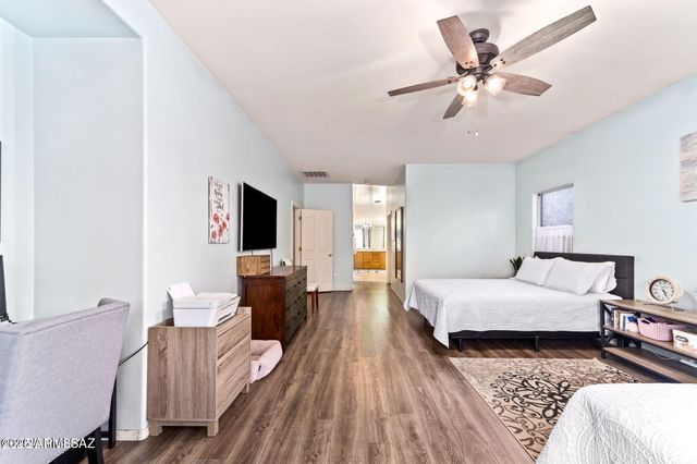 3635 E SECRETARIAT Road, Tucson, AZ 85739