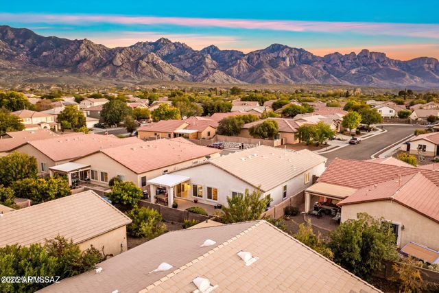 3635 E SECRETARIAT Road, Tucson, AZ 85739