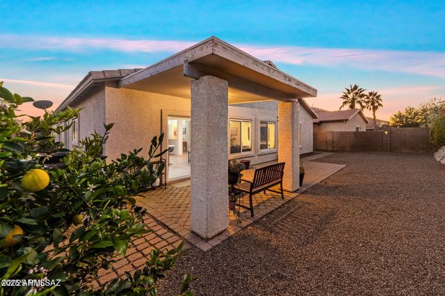 3635 E SECRETARIAT Road, Tucson, AZ 85739