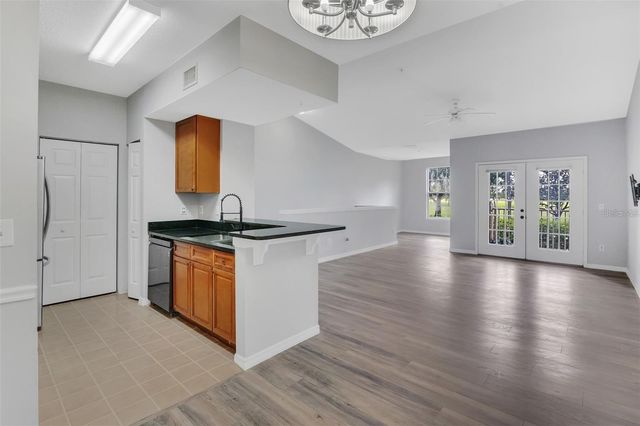 14226 FREDRICKSBURG DRIVE 220, Orlando, FL 32837