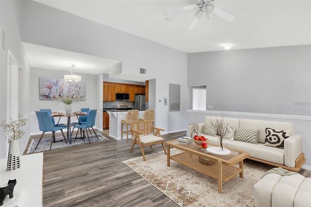 14226 FREDRICKSBURG DRIVE 220, Orlando, FL 32837