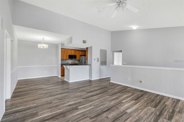 14226 FREDRICKSBURG DRIVE 220, Orlando, FL 32837