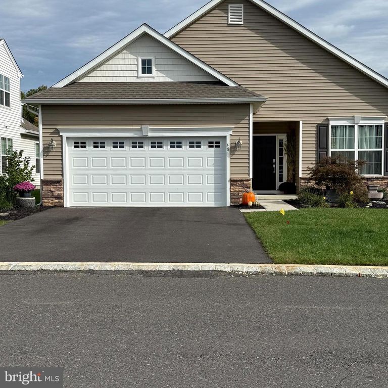 48 TOWER BLVD, Mount Holly, NJ 08060