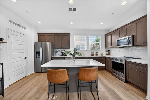 1016 E 4th, Santa Ana, CA 92701