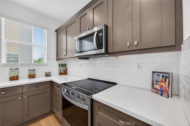 1016 E 4th, Santa Ana, CA 92701