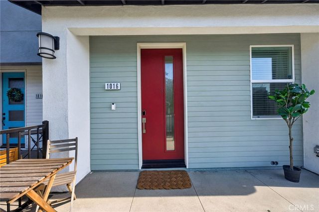 1016 E 4th, Santa Ana, CA 92701