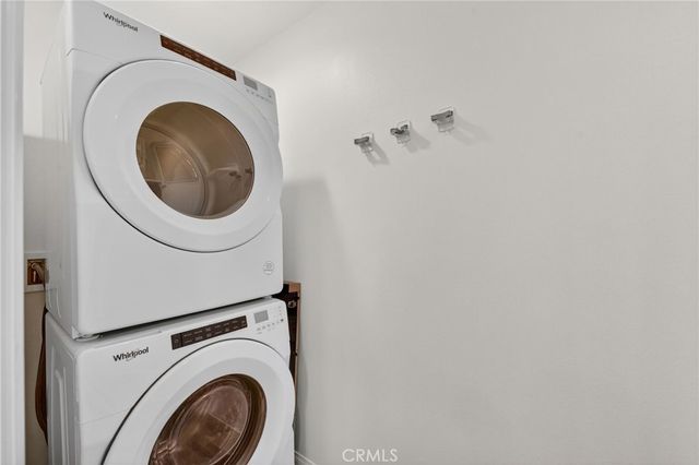 1016 E 4th, Santa Ana, CA 92701