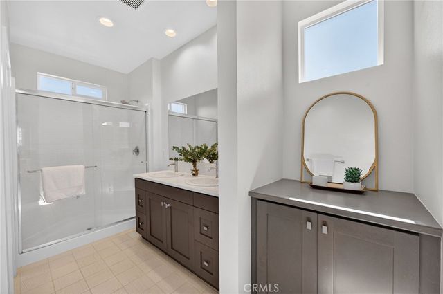 1016 E 4th, Santa Ana, CA 92701