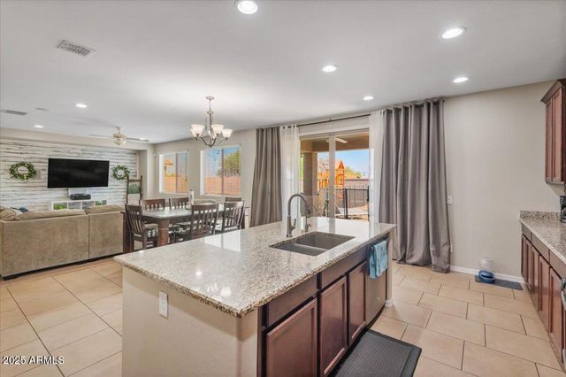 62 W HACKBERRY Avenue, San Tan Valley, AZ 85140