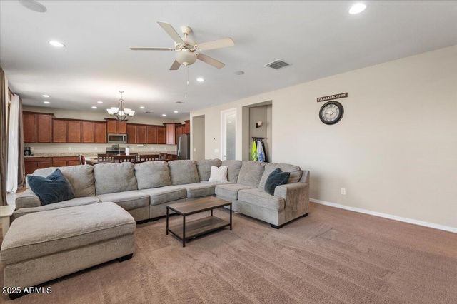 62 W HACKBERRY Avenue, San Tan Valley, AZ 85140