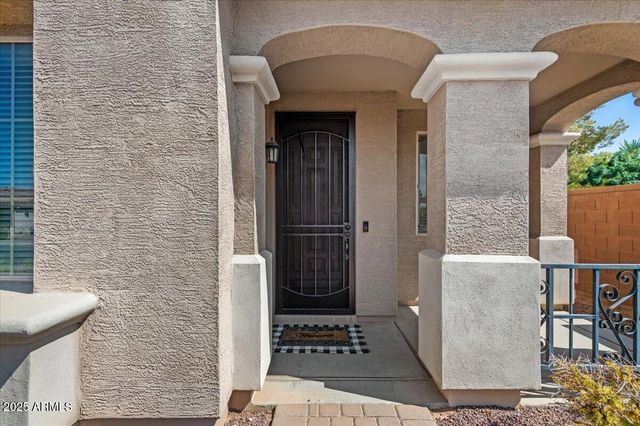 62 W HACKBERRY Avenue, San Tan Valley, AZ 85140