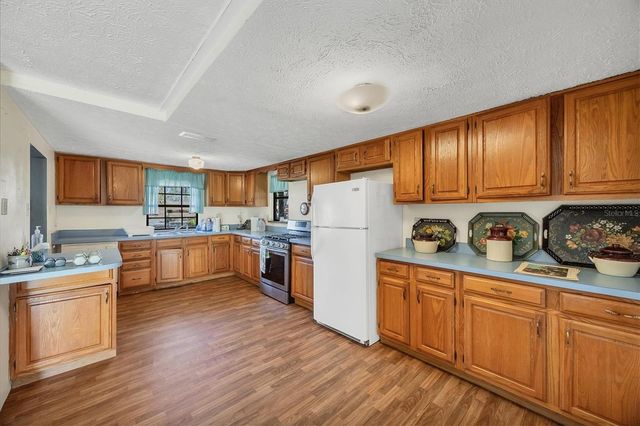 30352 BETTS ROAD, Myakka City, FL 34251