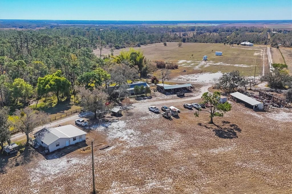 Image 11 of property listing at 30352 BETTS ROAD, Myakka City, FL 34251