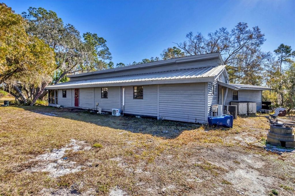 Image 12 of property listing at 30352 BETTS ROAD, Myakka City, FL 34251