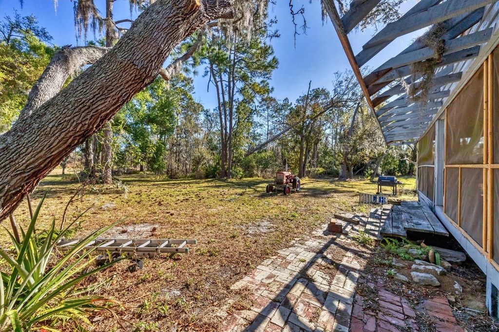Image 38 of property listing at 30352 BETTS ROAD, Myakka City, FL 34251