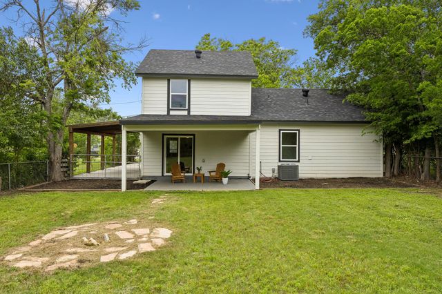1909 S Pine ST, Georgetown, TX 78626