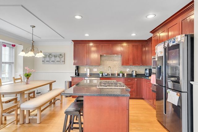 34 N Main St 3, Natick, MA 01760