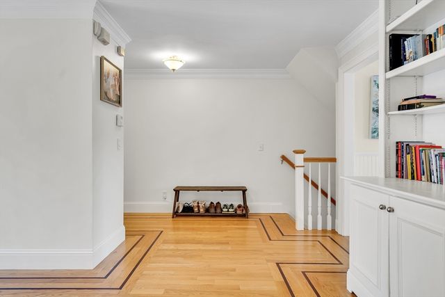 34 N Main St 3, Natick, MA 01760