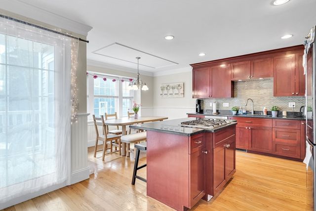 34 N Main St 3, Natick, MA 01760