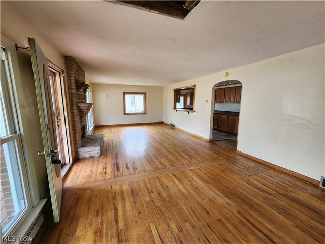 429 Comstock Street NW, Warren, OH 44483