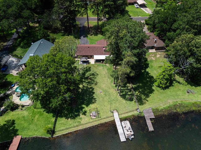231 Dolores, Marshall, TX 75672