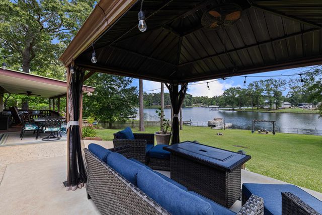 231 Dolores, Marshall, TX 75672