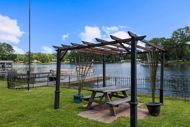 231 Dolores, Marshall, TX 75672