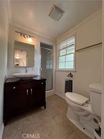 4539 Hayvenhurst Avenue, Encino (los Angeles), CA 91436