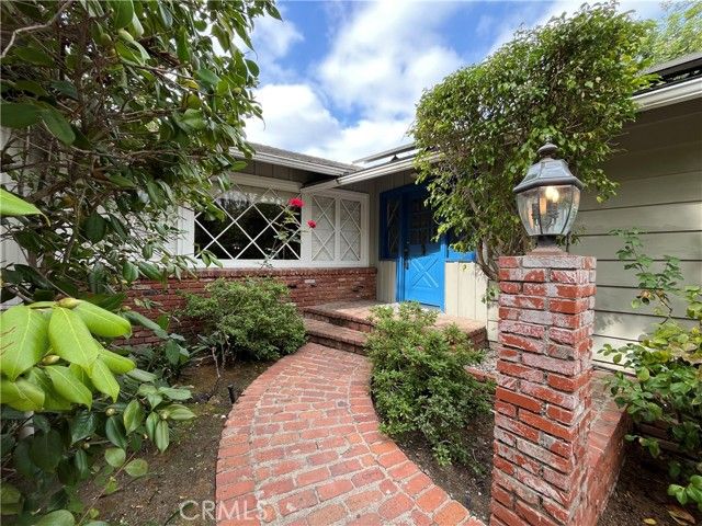 4539 Hayvenhurst Avenue, Encino (los Angeles), CA 91436