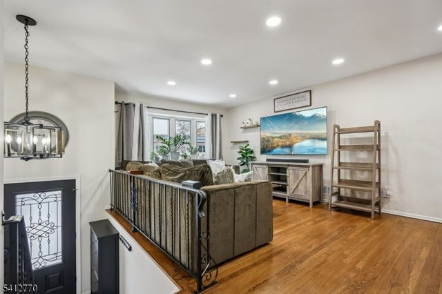 270 Clermont Ter, Union Twp., NJ 07083