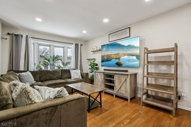 270 Clermont Ter, Union Twp., NJ 07083